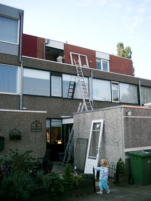 Het dak op...